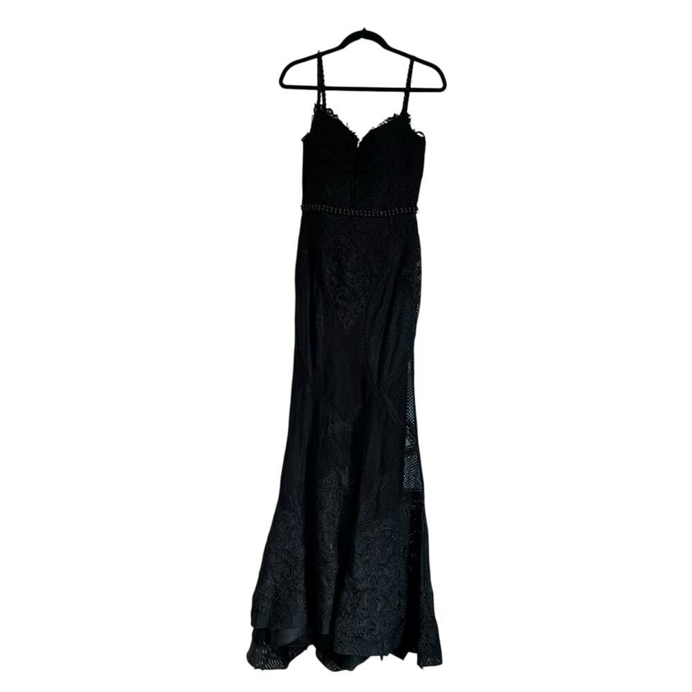 Mac Duggal Black Embroidered Sleeveless Plunge Neck Trumpet Gown Size 6 NWT - Picture 8 of 12